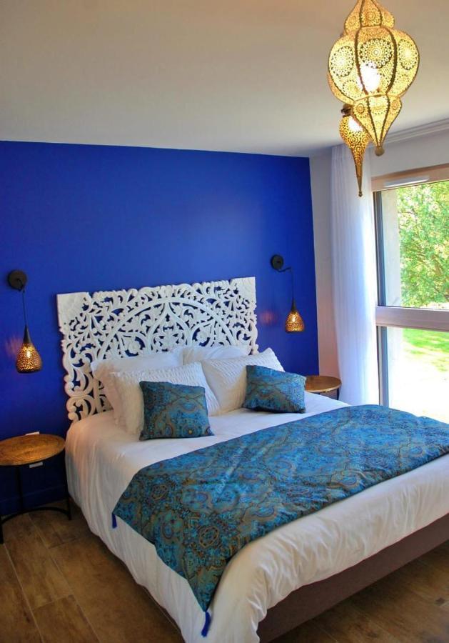 La Cle Des Chaumes Bed and Breakfast Boisset-lès-Montrond Buitenkant foto