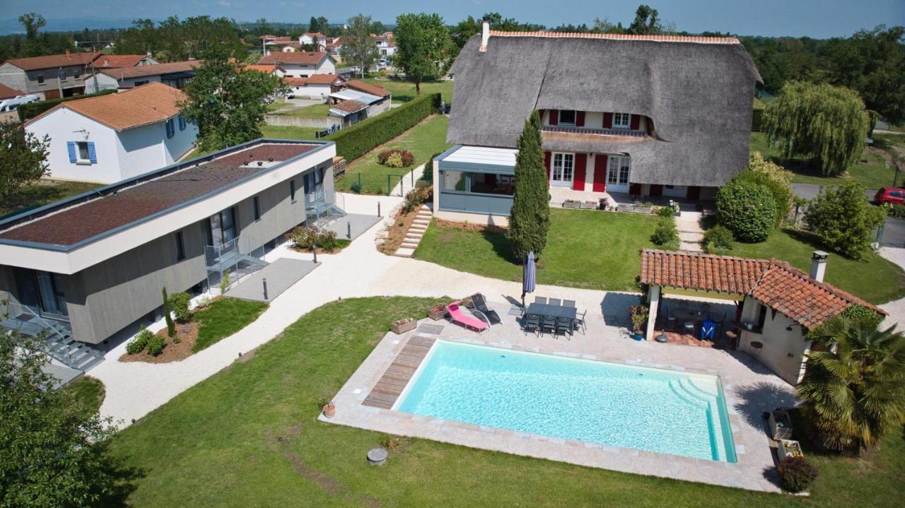 La Cle Des Chaumes Bed and Breakfast Boisset-lès-Montrond Buitenkant foto